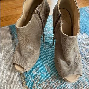 Pre owned Giuseppe Zanotti peep toe booties